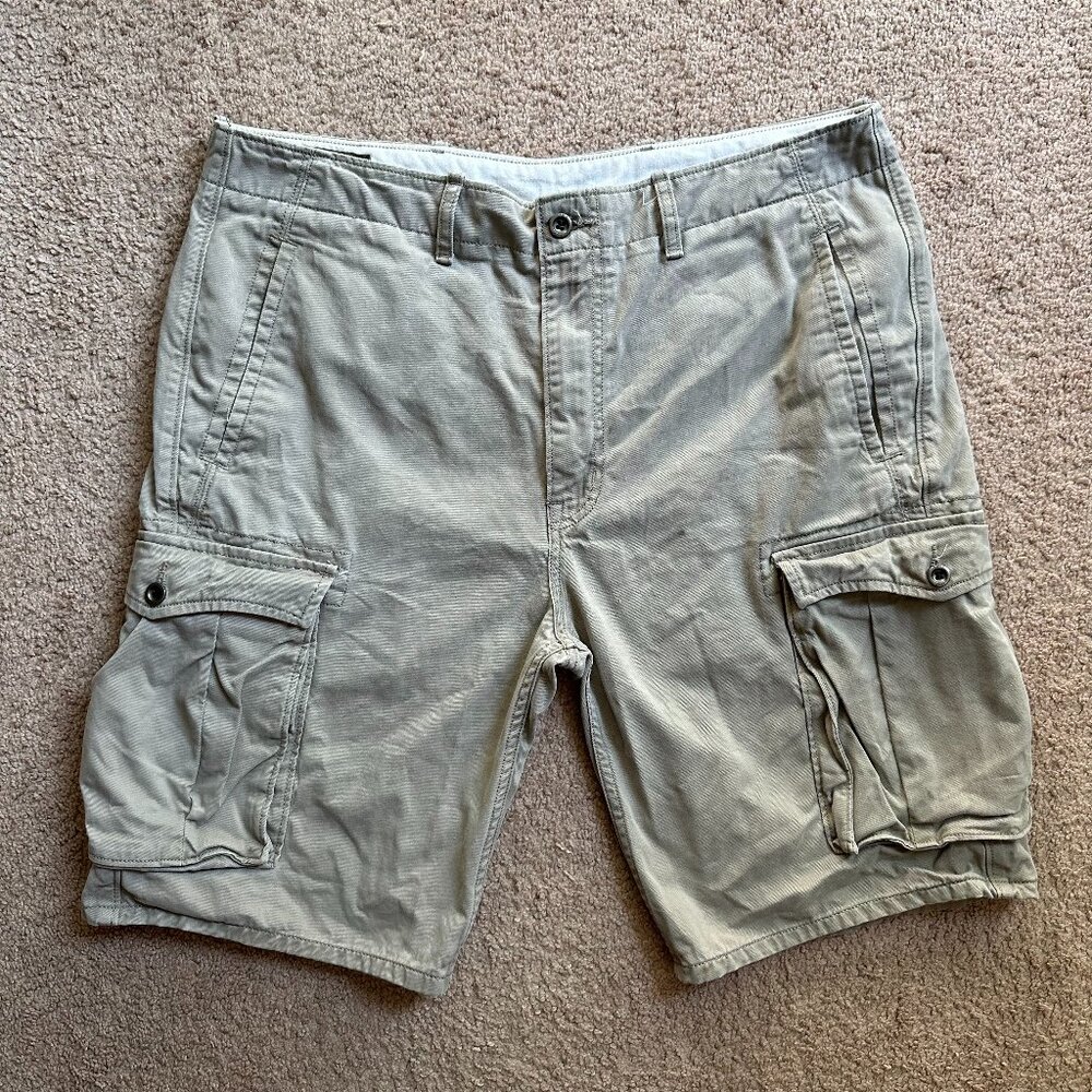 Levi Shorts Mens 36x10 High Rise Tan Cargo Pockets Cotton